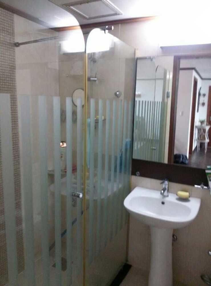 K Star Road Guesthouse - Hostel Сеул Экстерьер фото
