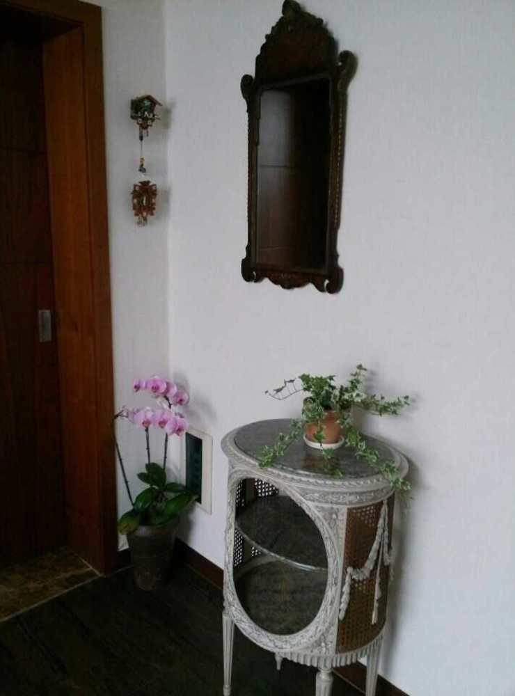 K Star Road Guesthouse - Hostel Сеул Экстерьер фото